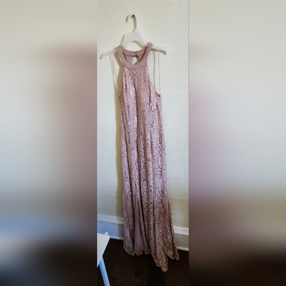 Nightway Elegant Lace Sleeveless Dress